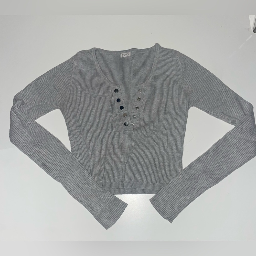 Cropped long sleeve
